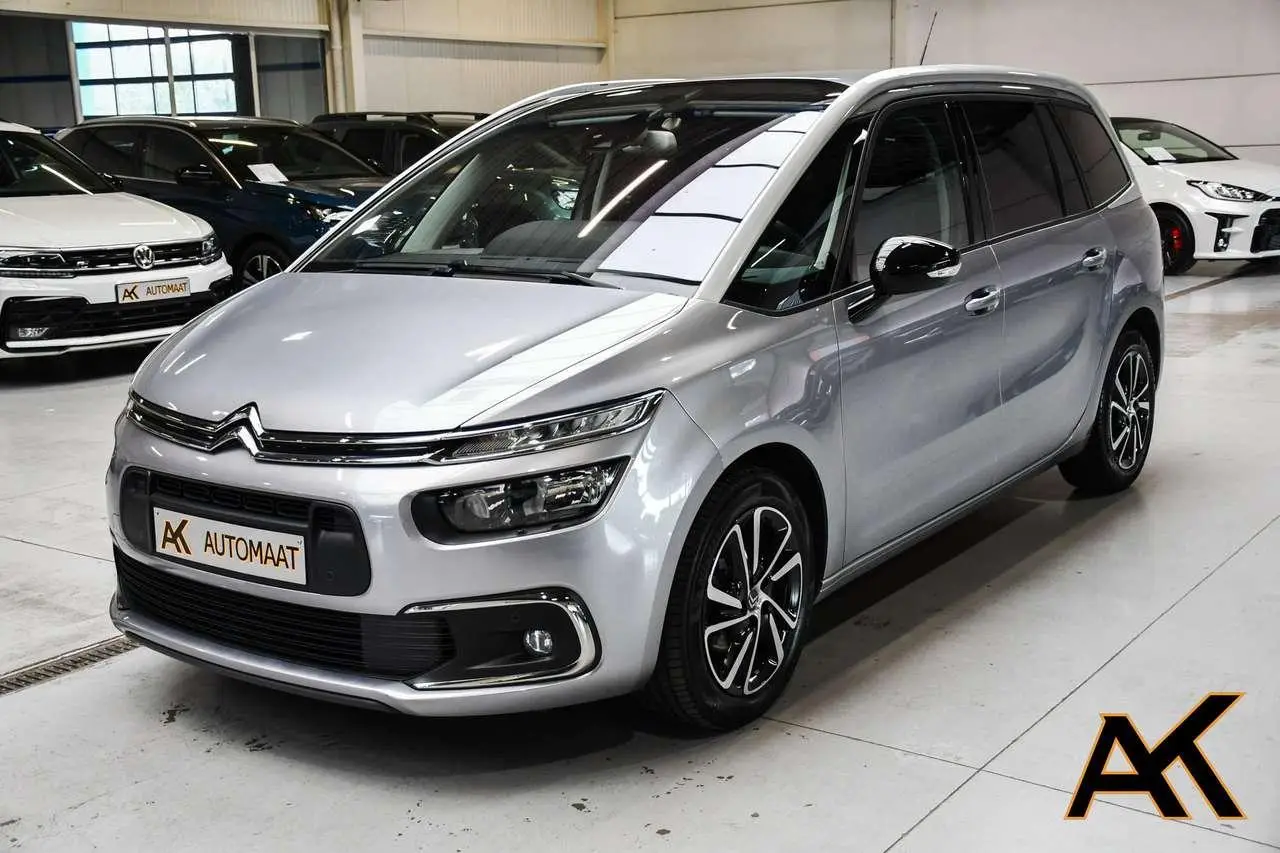 Photo 1 : Citroen C4 2022 Essence