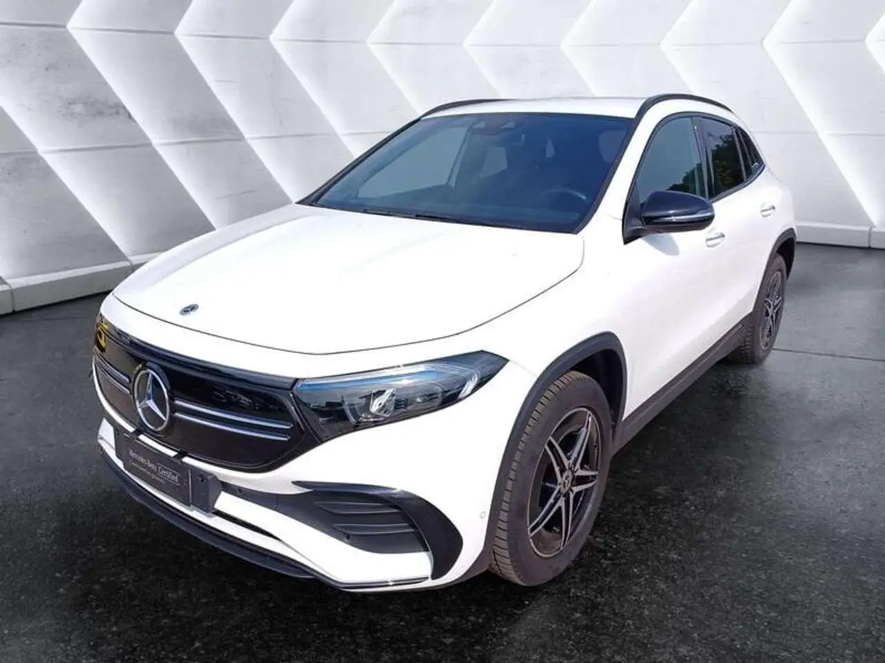 Photo 1 : Mercedes-benz Classe Eqa 2023 Electric