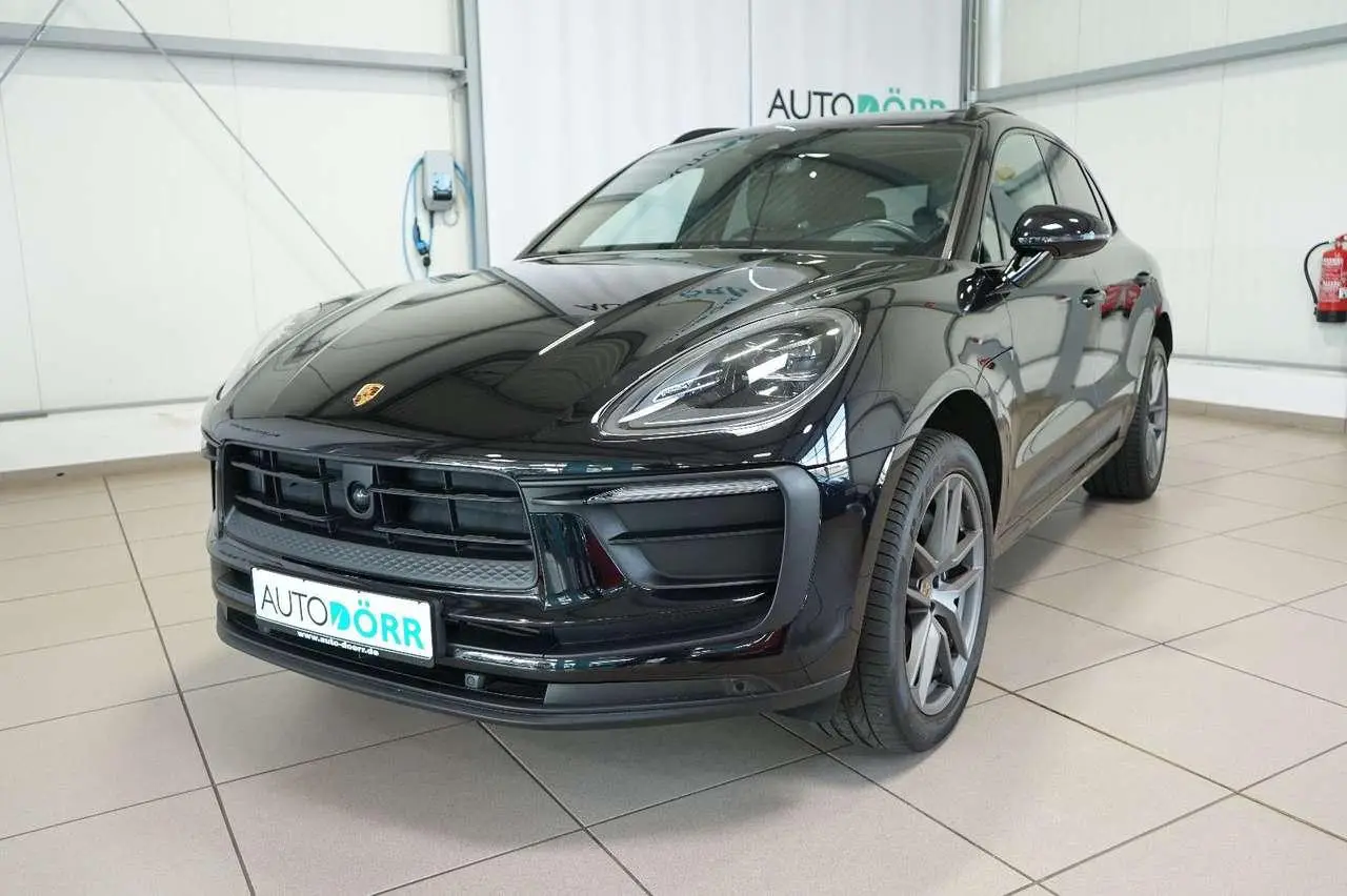 Photo 1 : Porsche Macan 2022 Petrol