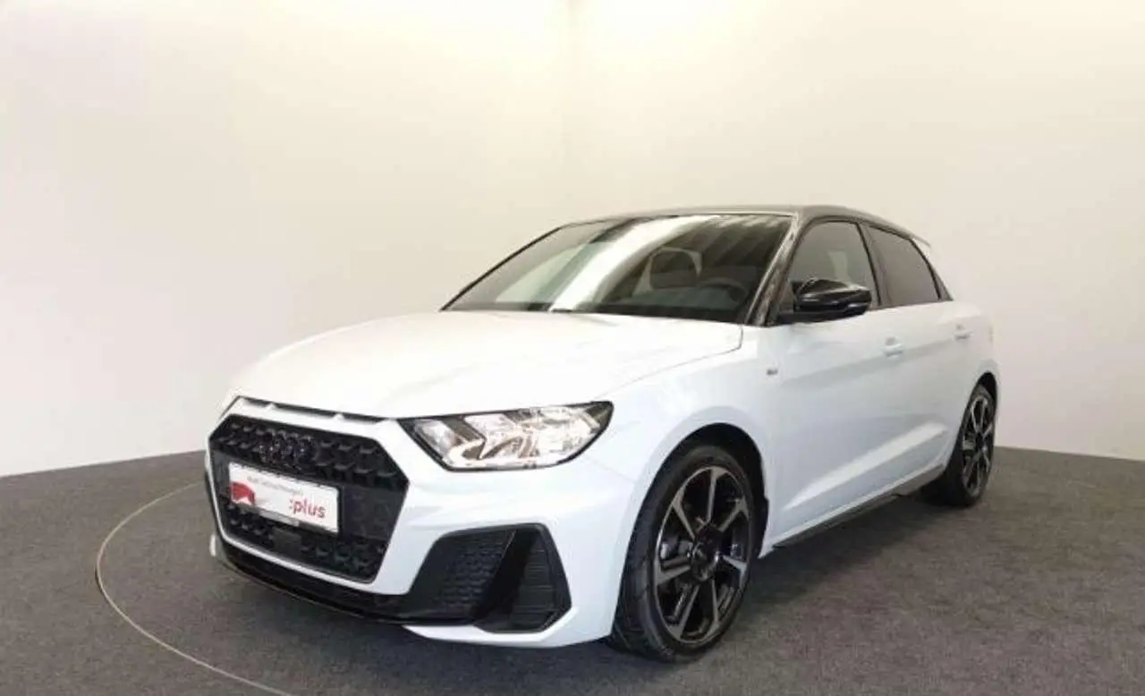 Photo 1 : Audi A1 2023 Petrol