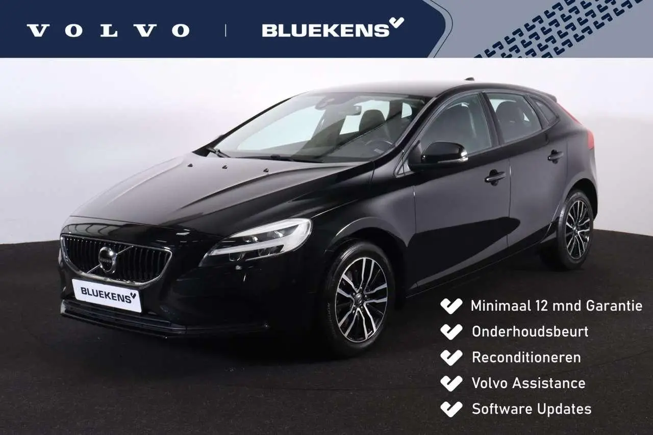 Photo 1 : Volvo V40 2016 Petrol