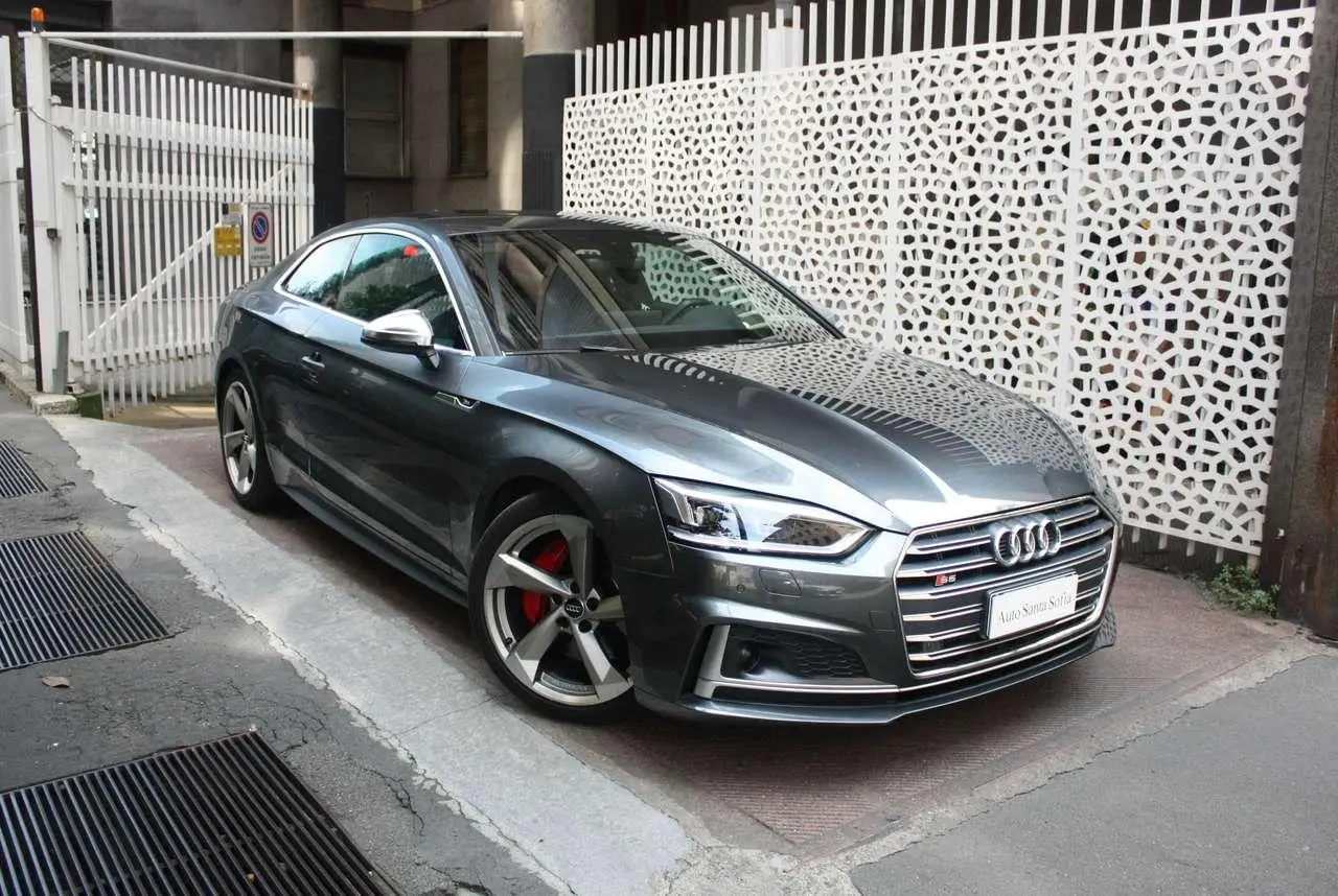 Photo 1 : Audi S5 2018 Petrol