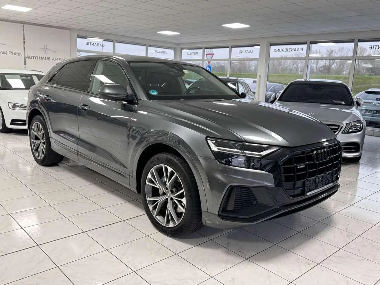 Photo 1 : Audi Q8 2019 Diesel