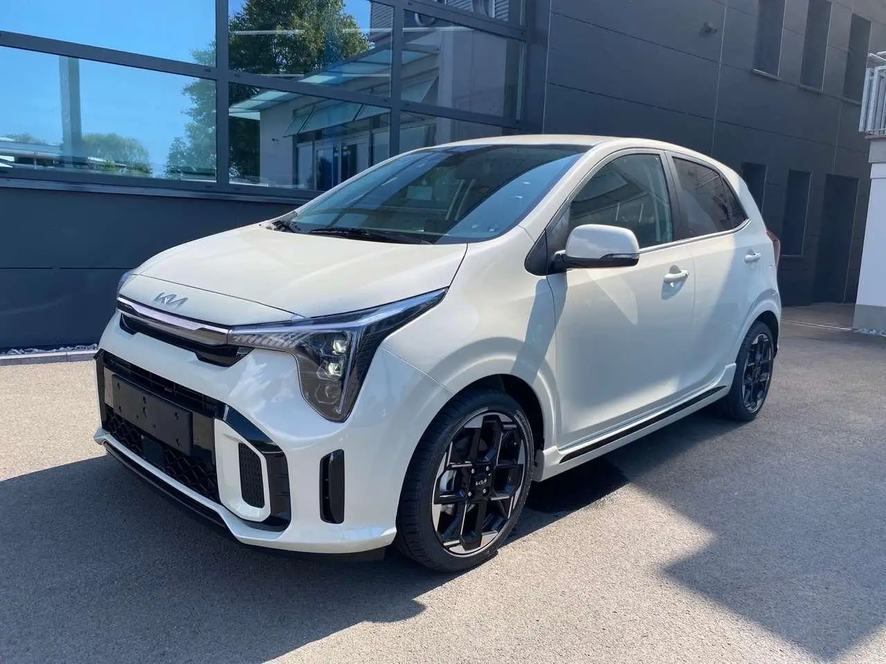 Photo 1 : Kia Picanto 2024 Petrol