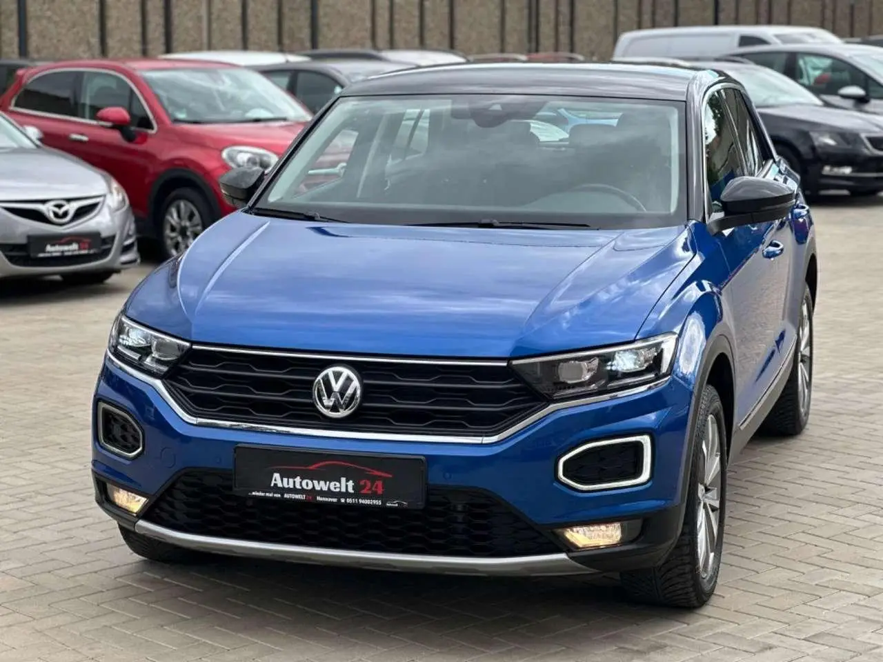 Photo 1 : Volkswagen T-roc 2018 Petrol