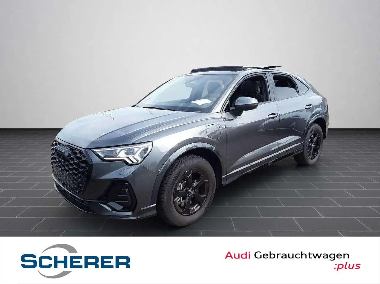 Photo 1 : Audi Q3 2021 Hybrid