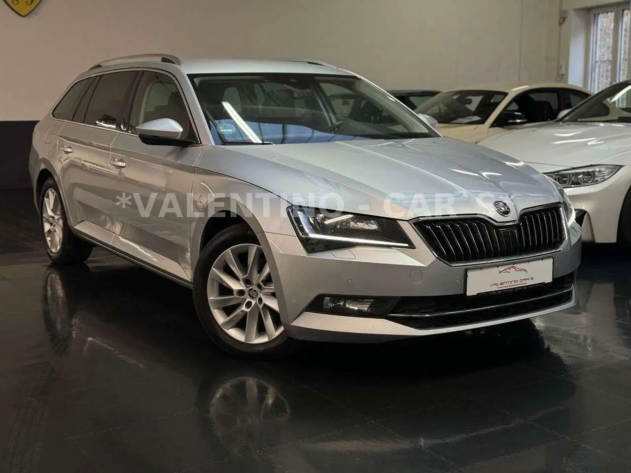 Photo 1 : Skoda Superb 2018 Diesel