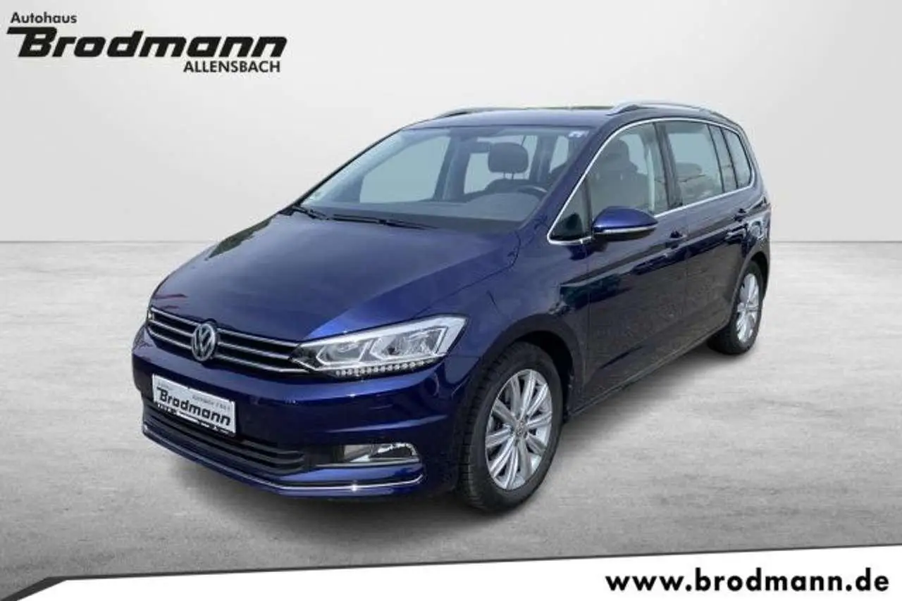 Photo 1 : Volkswagen Touran 2016 Petrol