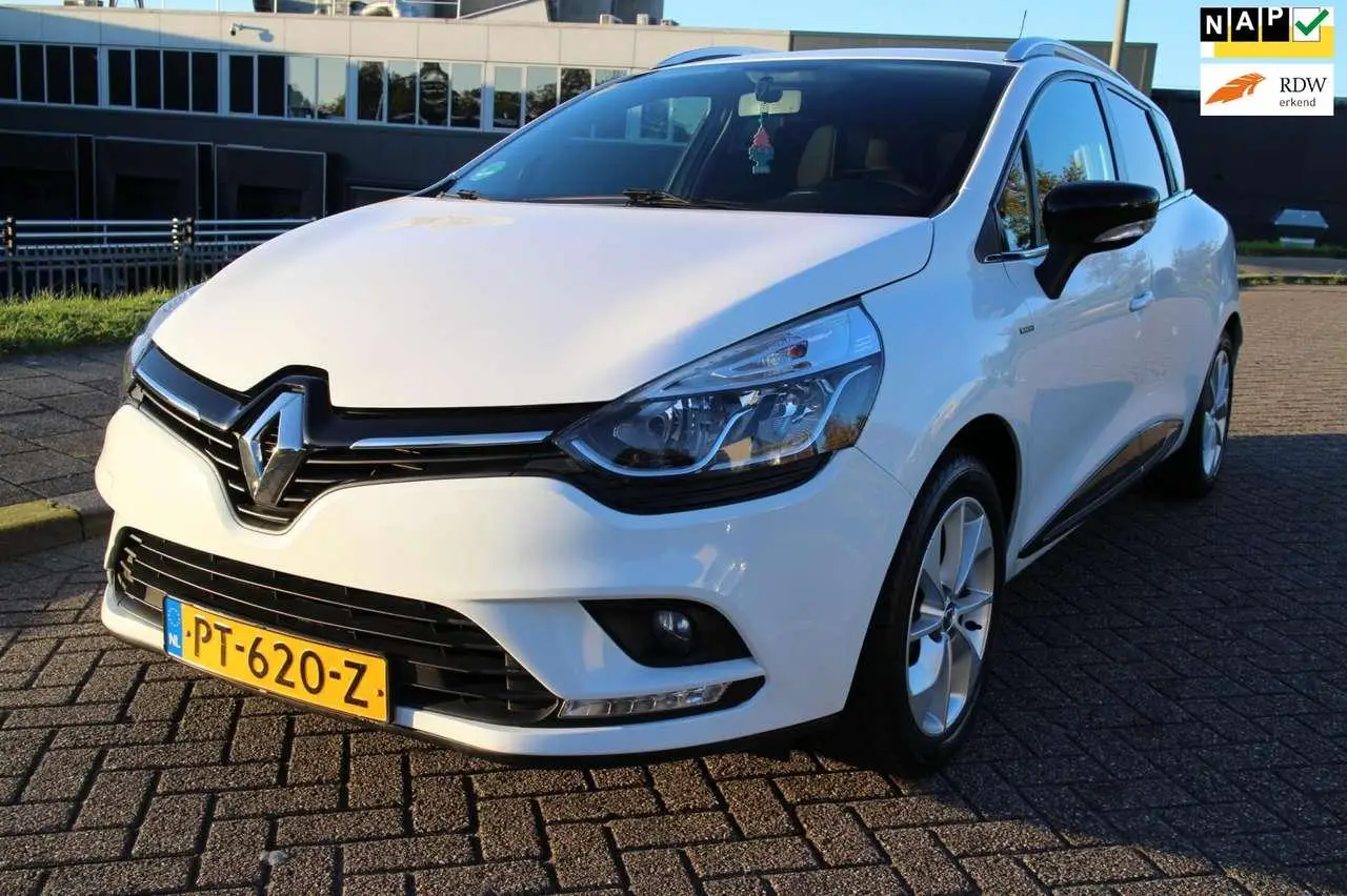 Photo 1 : Renault Clio 2017 Petrol