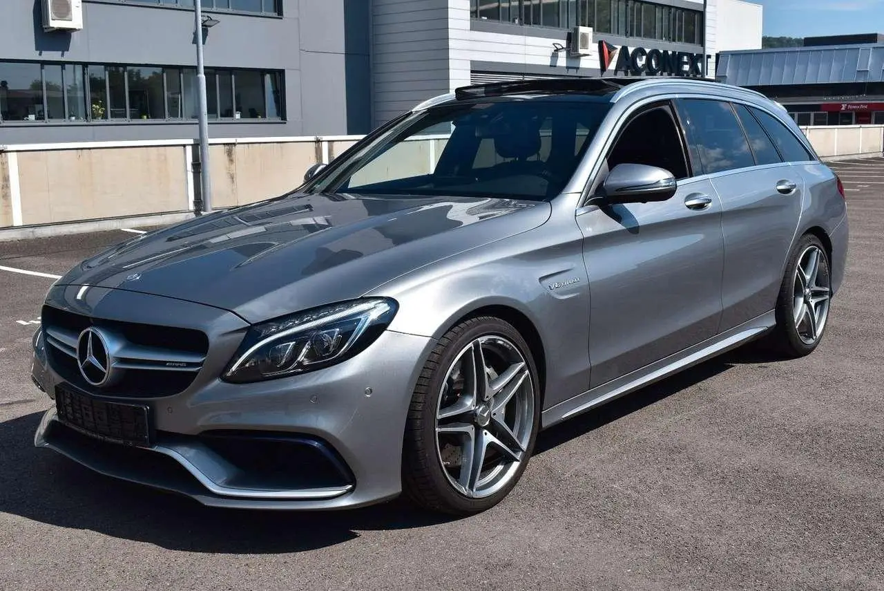 Photo 1 : Mercedes-benz Classe C 2016 Petrol