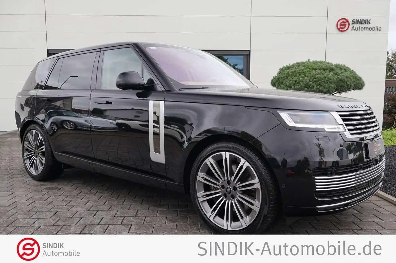 Photo 1 : Land Rover Range Rover 2024 Essence