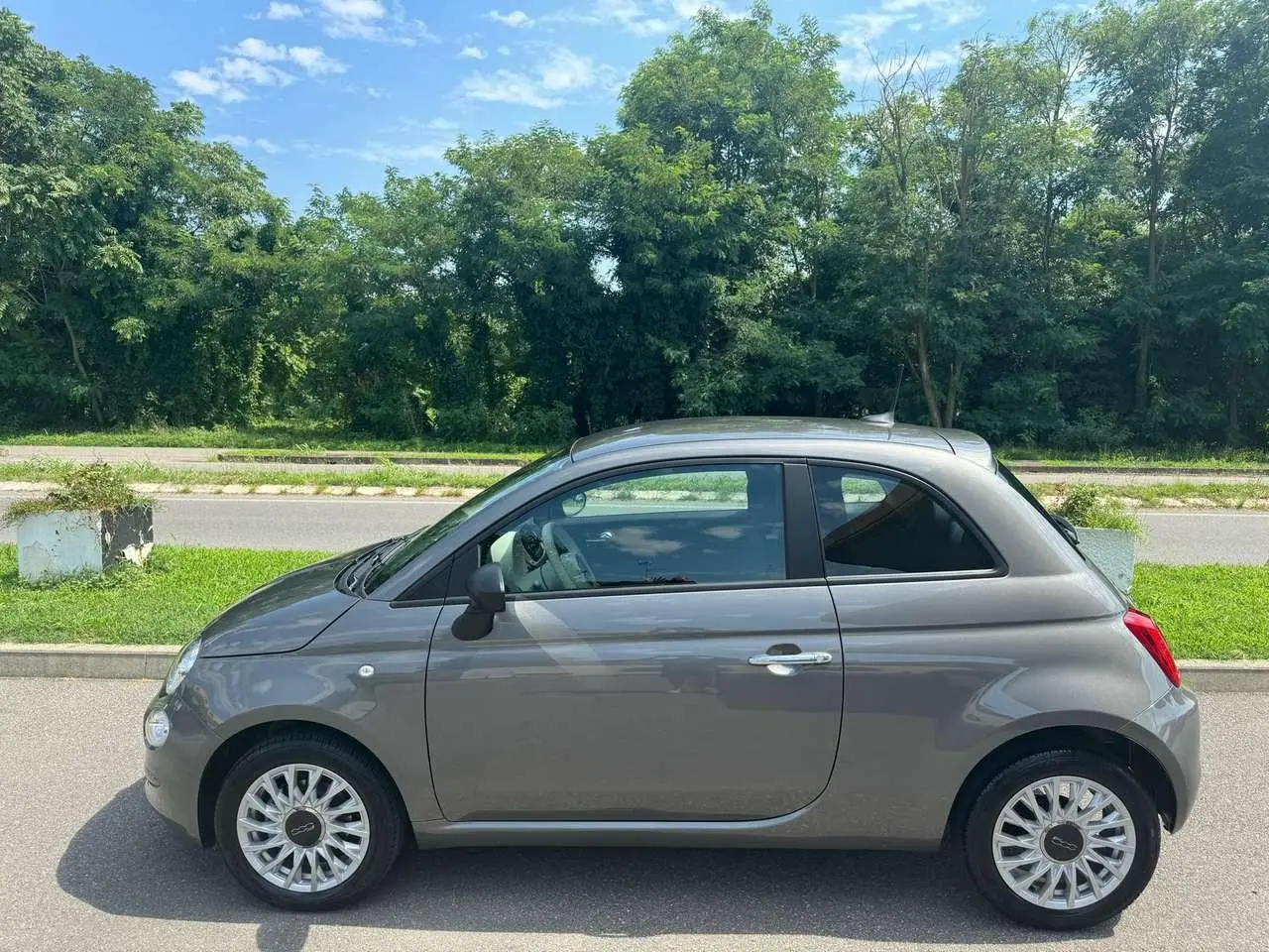 Photo 1 : Fiat 500 2022 Hybrid