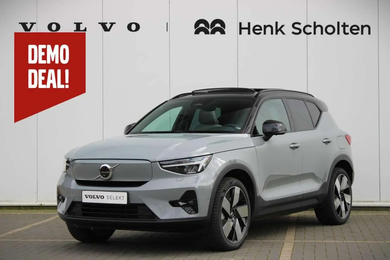 Photo 1 : Volvo Xc40 2024 Electric