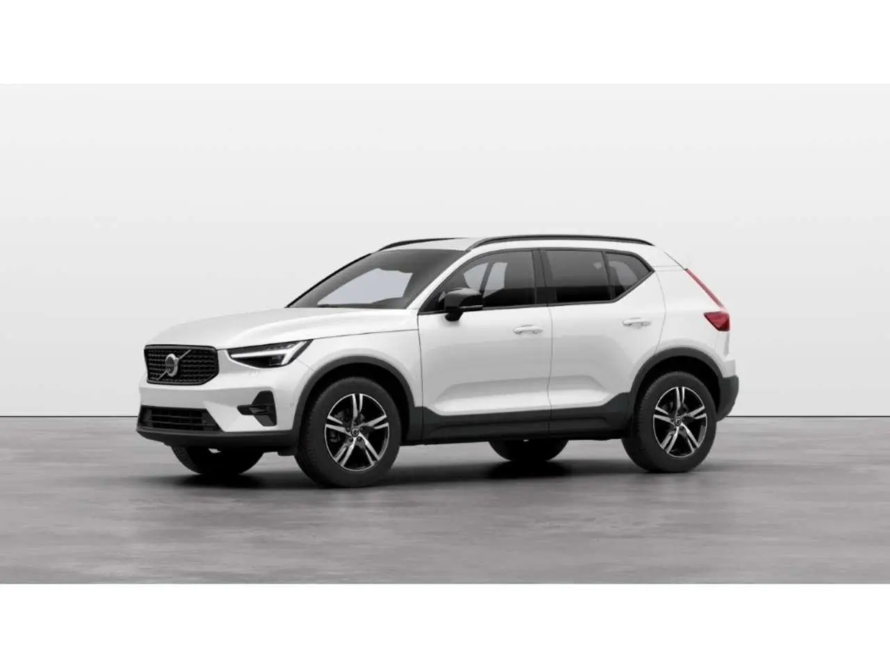 Photo 1 : Volvo Xc40 2024 Petrol