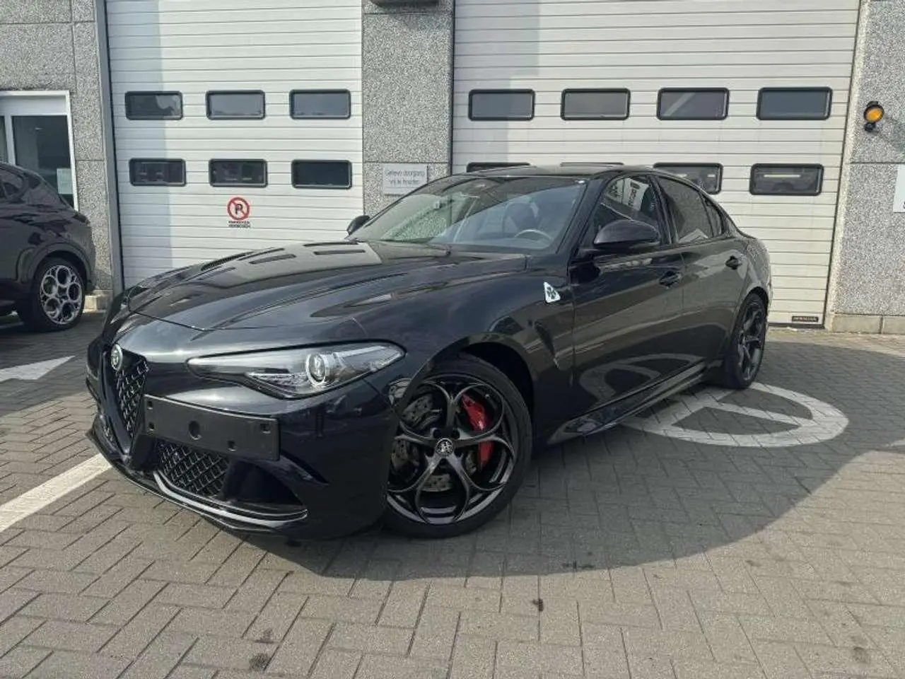 Photo 1 : Alfa Romeo Giulia 2022 Petrol