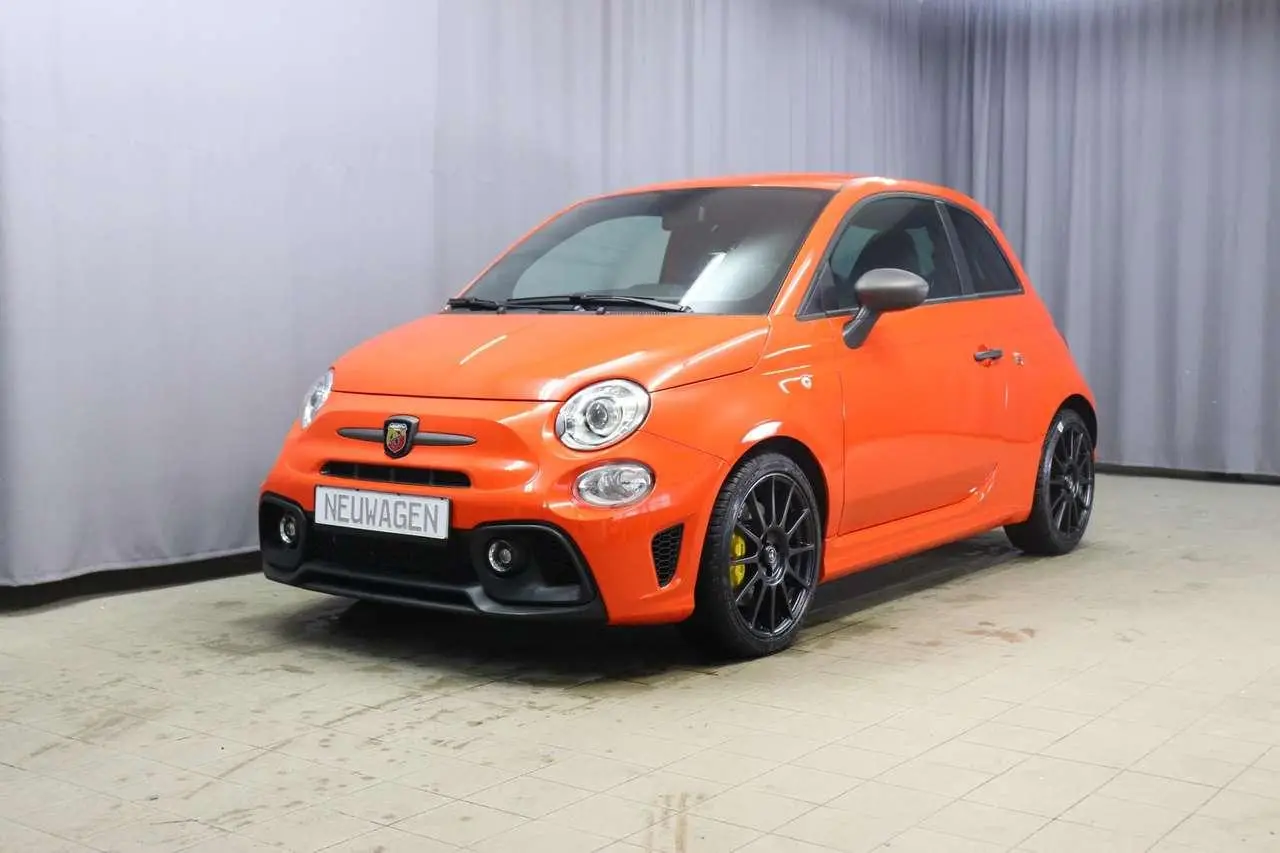 Photo 1 : Abarth 695 2024 Essence