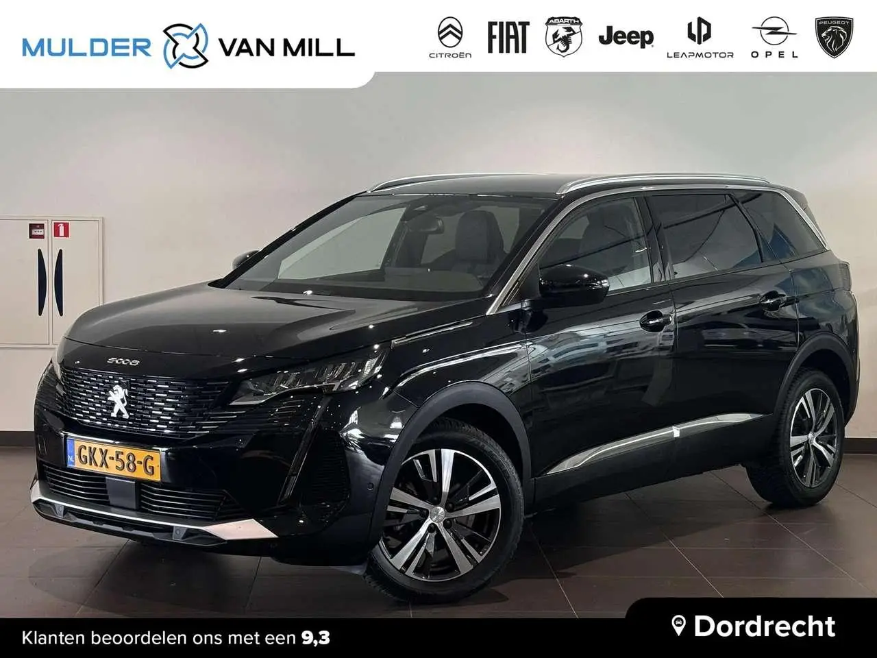 Photo 1 : Peugeot 5008 2023 Petrol