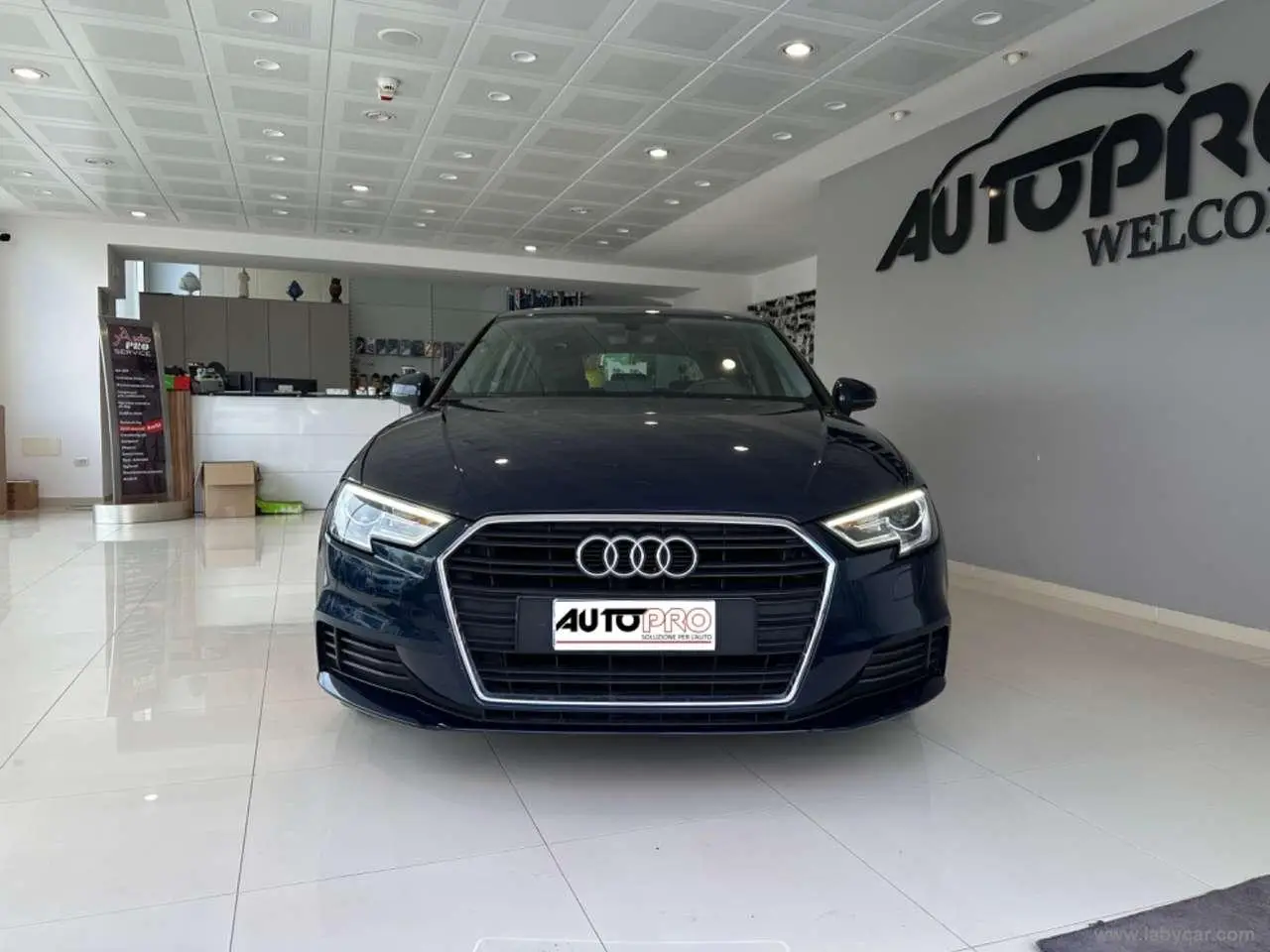 Photo 1 : Audi A3 2018 Diesel