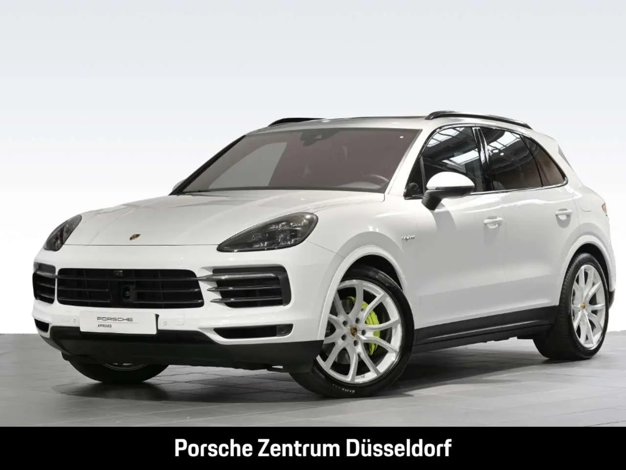 Photo 1 : Porsche Cayenne 2018 Hybrid