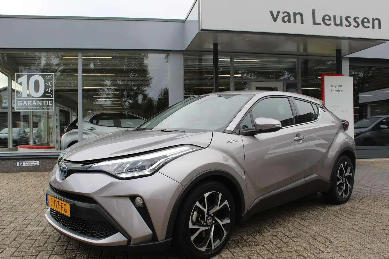 Photo 1 : Toyota C-hr 2020 Hybrid