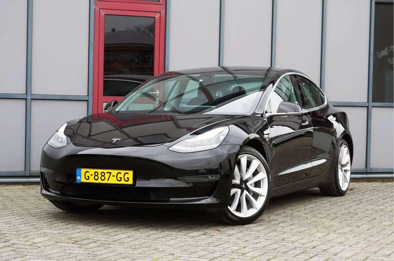 Photo 1 : Tesla Model 3 2019 Électrique