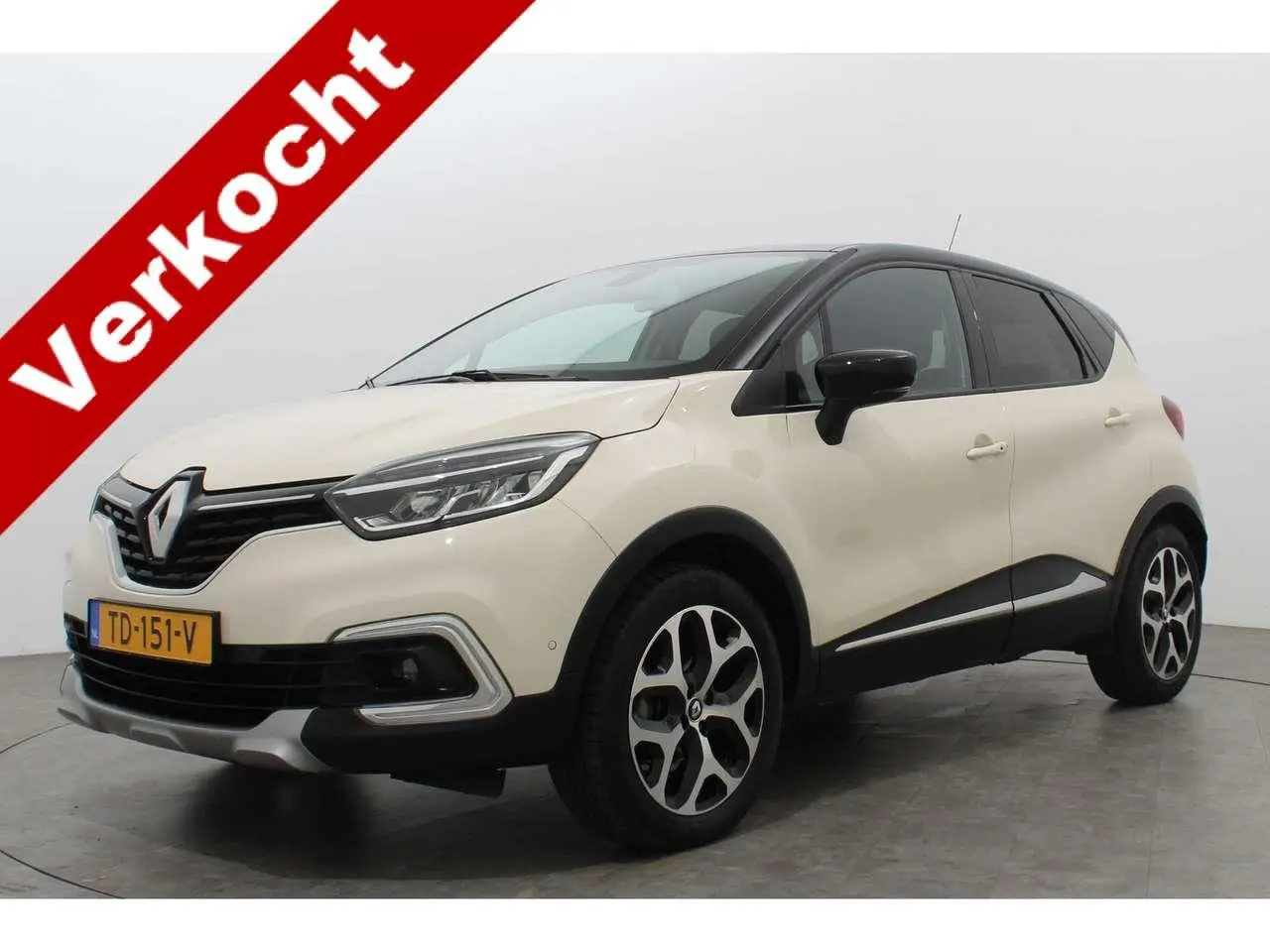 Photo 1 : Renault Captur 2018 Petrol