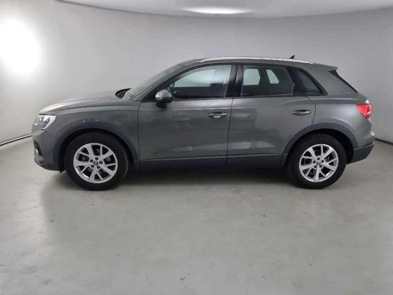 Photo 1 : Audi Q3 2019 Diesel