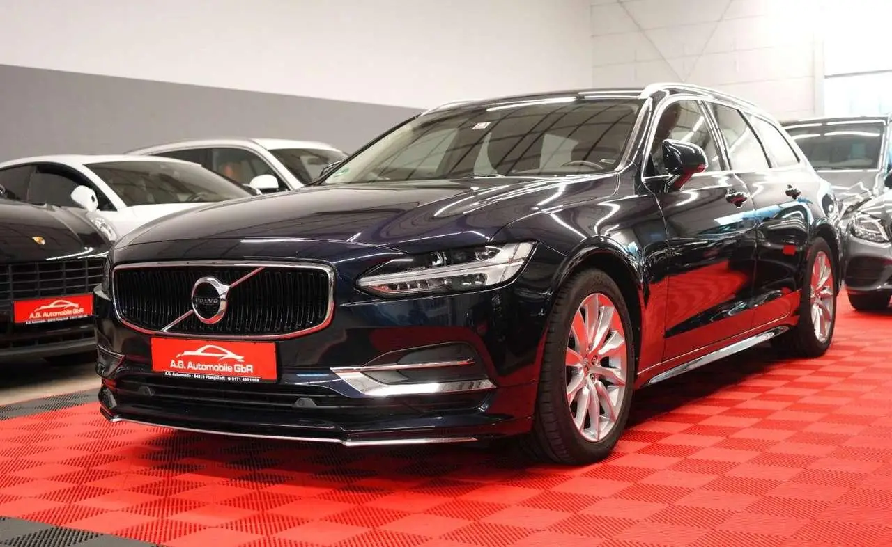 Photo 1 : Volvo V90 2018 Petrol