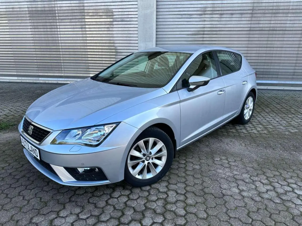 Photo 1 : Seat Leon 2017 Petrol