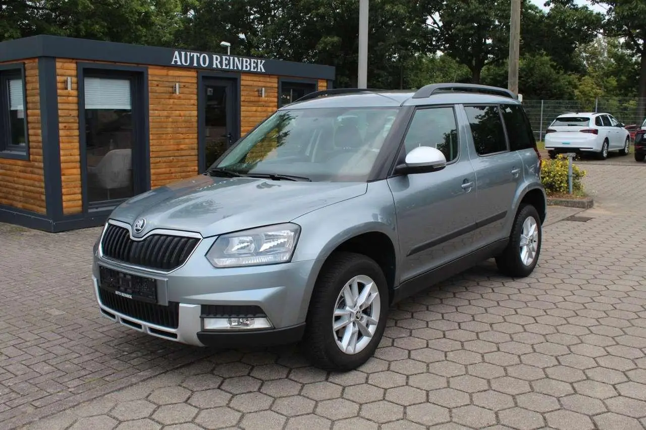 Photo 1 : Skoda Yeti 2017 Petrol