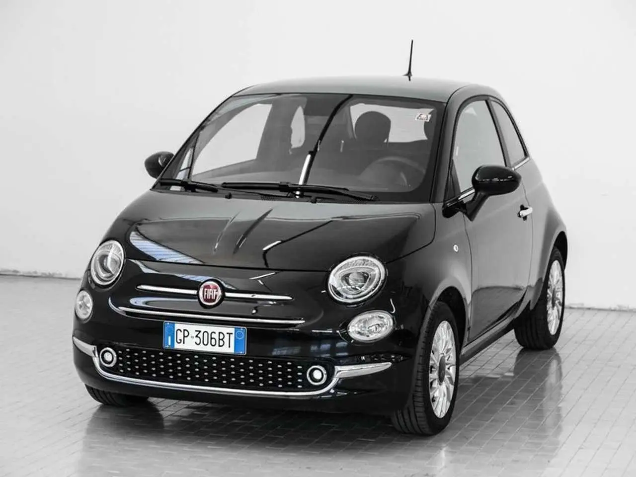 Photo 1 : Fiat 500 2023 Hybrid