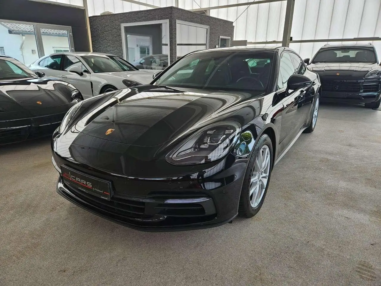 Photo 1 : Porsche Panamera 2019 Essence