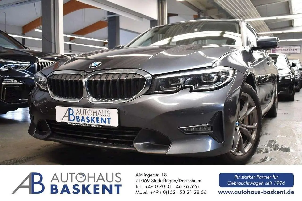 Photo 1 : Bmw Serie 3 2019 Diesel