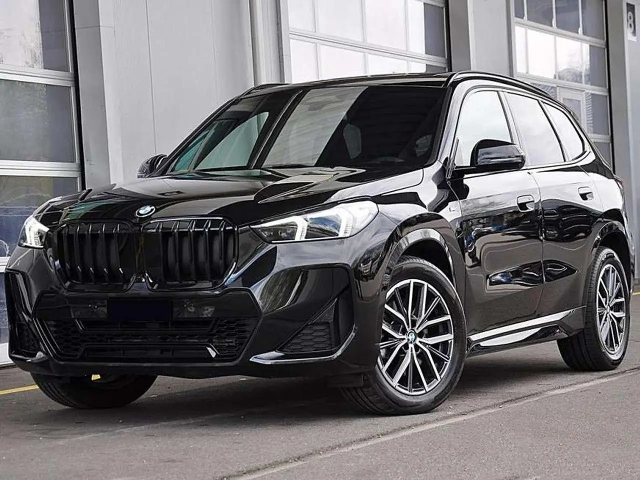 Photo 1 : Bmw X1 2023 Essence