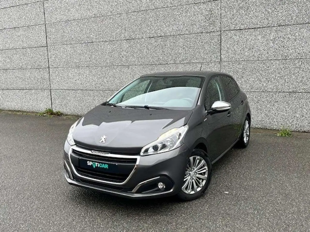 Photo 1 : Peugeot 208 2018 Petrol