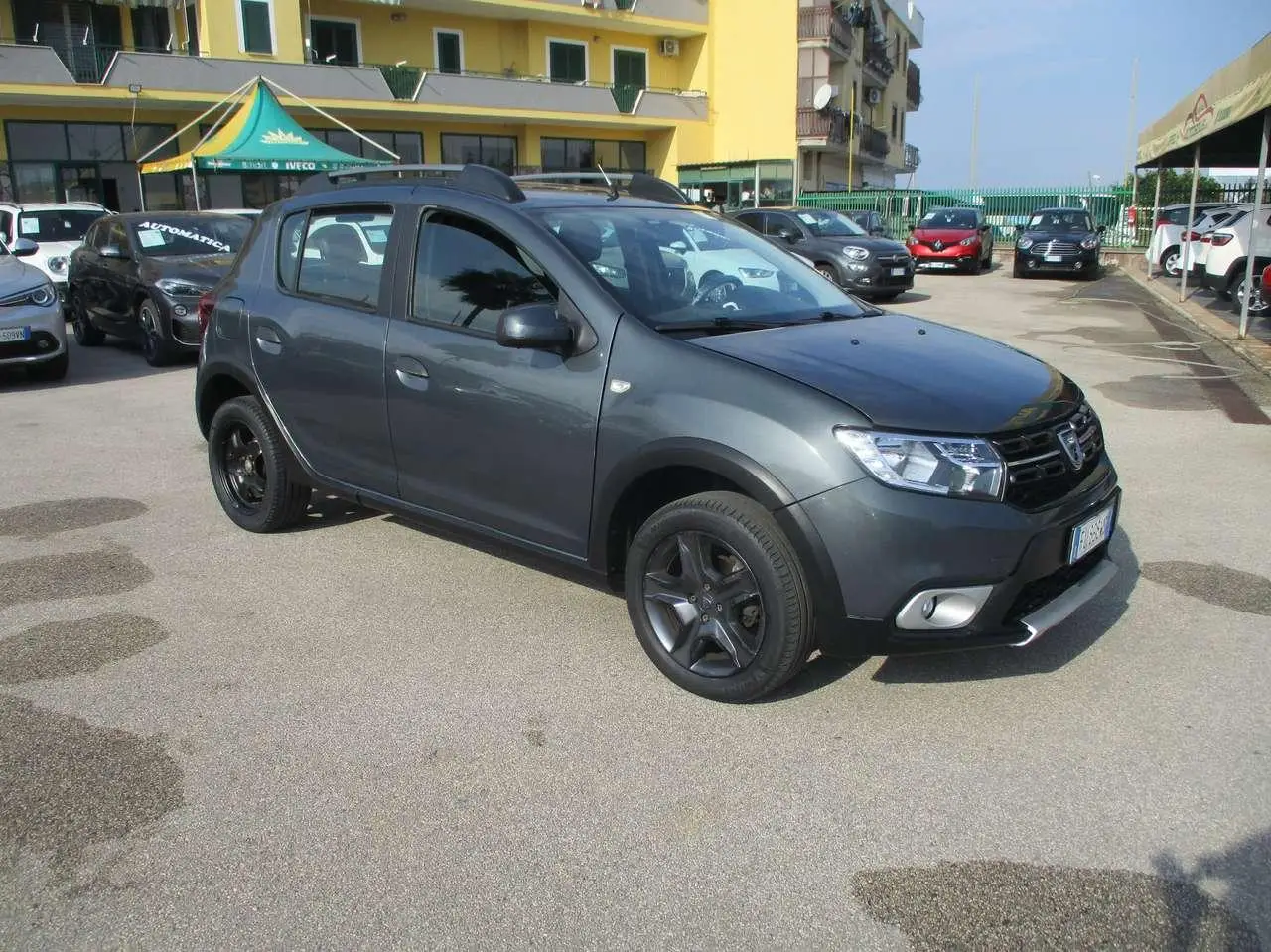 Photo 1 : Dacia Sandero 2017 LPG