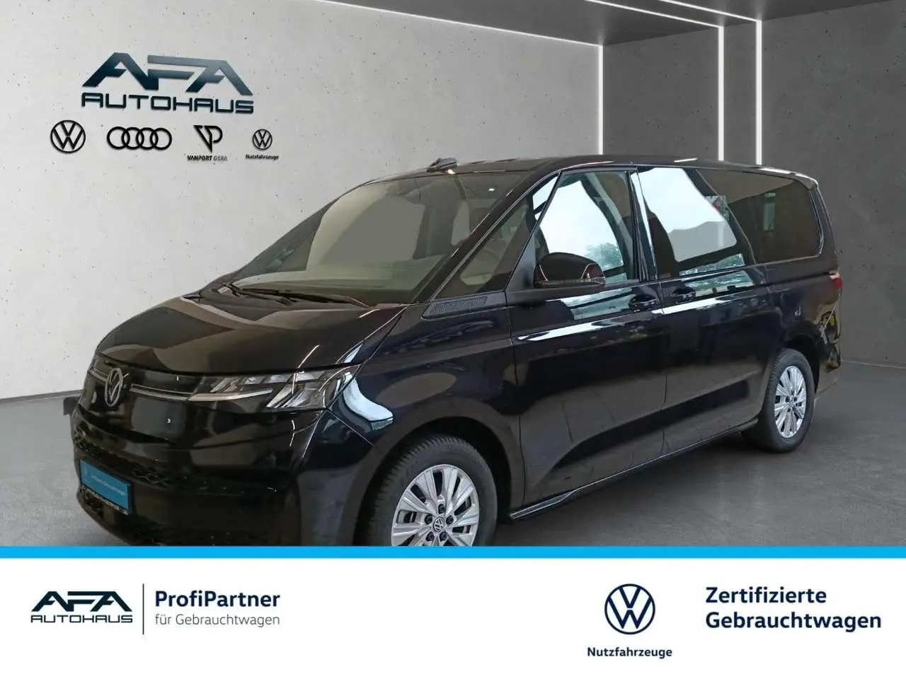 Photo 1 : Volkswagen T7 2023 Hybrid