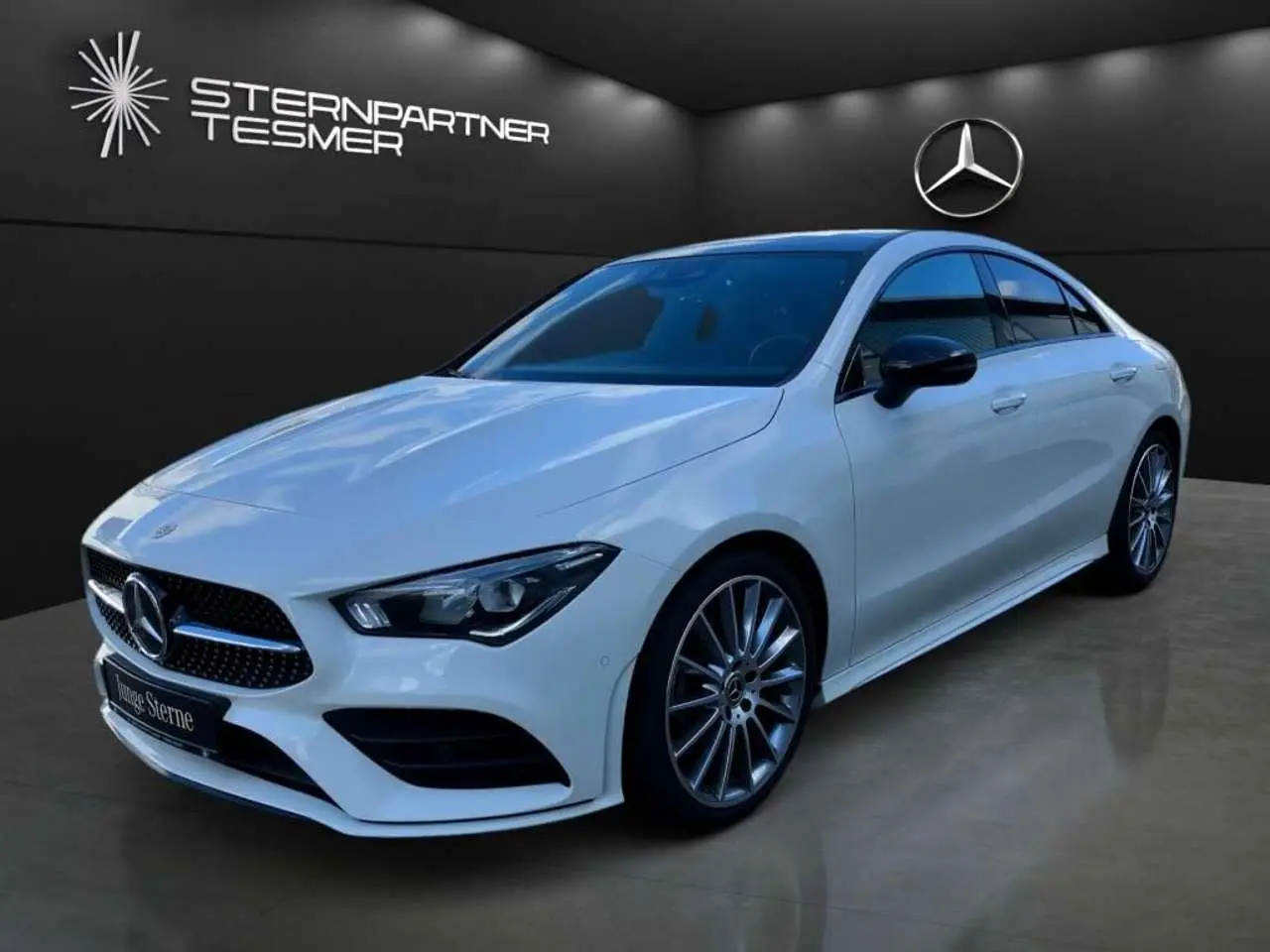 Photo 1 : Mercedes-benz Classe Cla 2023 Petrol