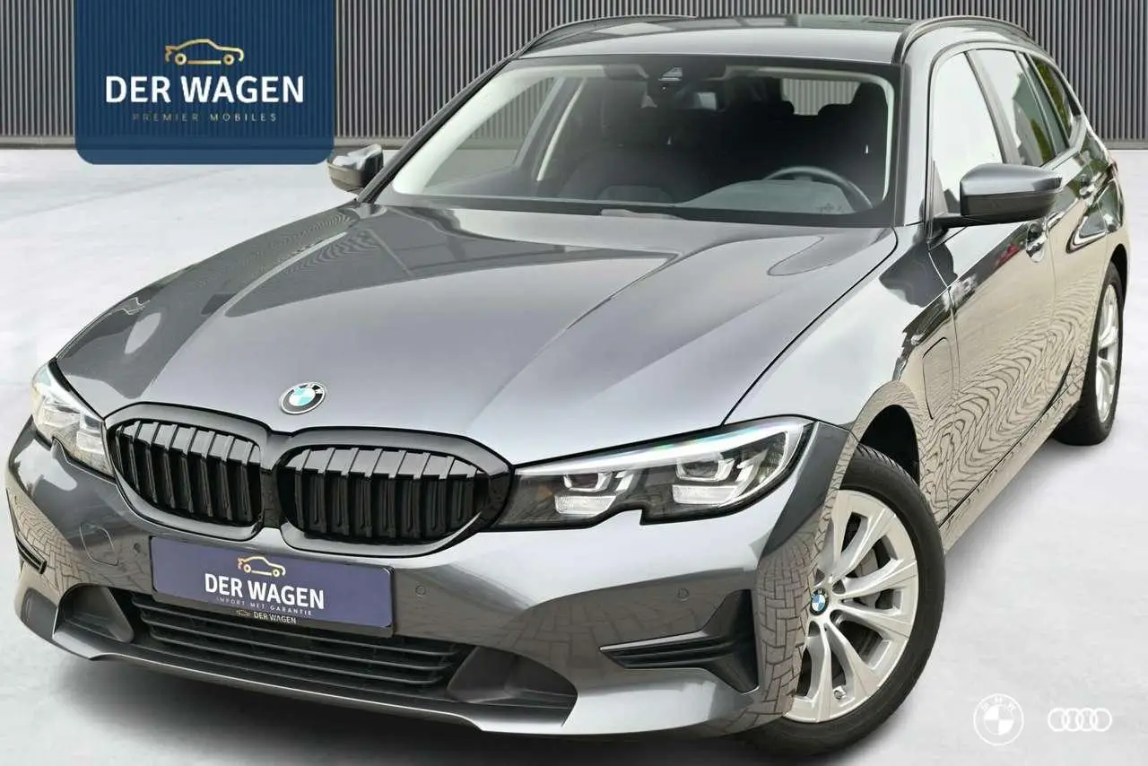 Photo 1 : Bmw Serie 3 2020 Hybrid