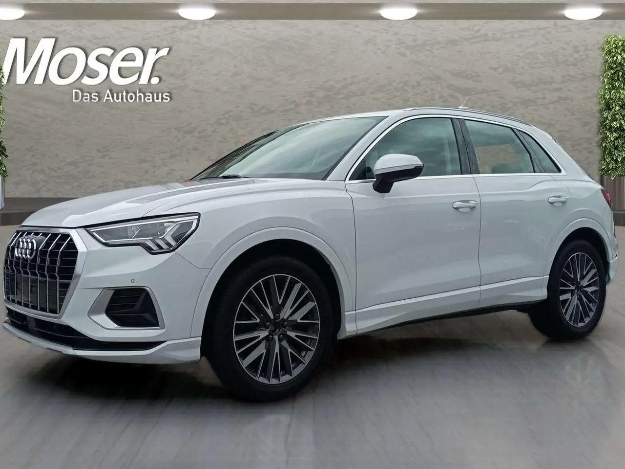 Photo 1 : Audi Q3 2019 Essence