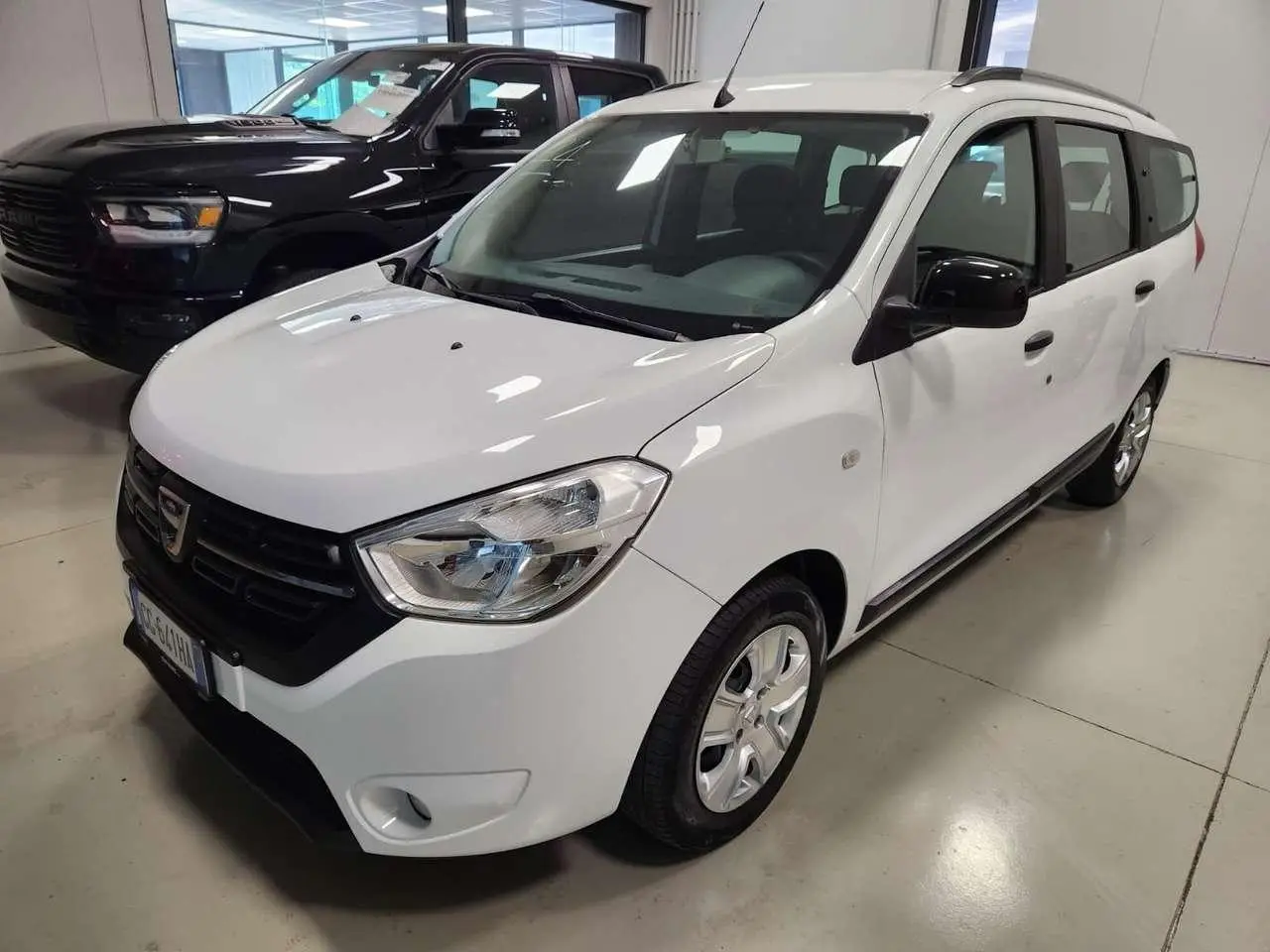 Photo 1 : Dacia Lodgy 2021 Diesel