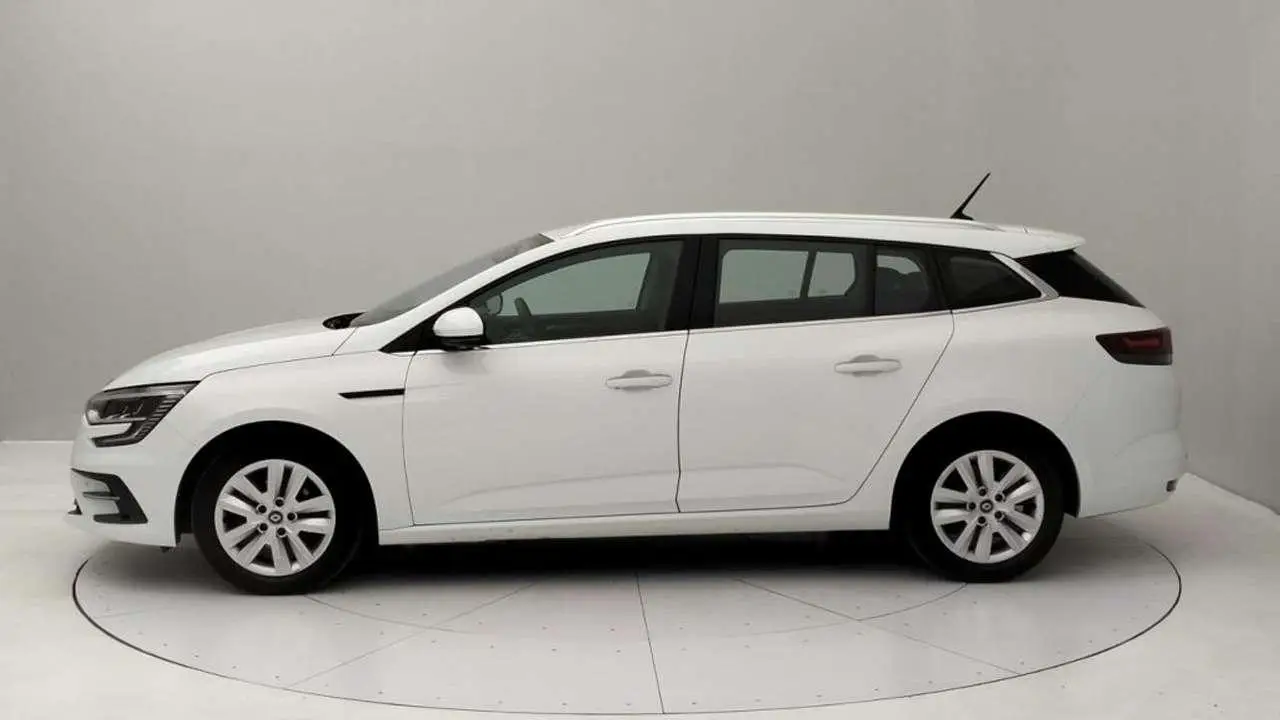 Photo 1 : Renault Megane 2021 Diesel