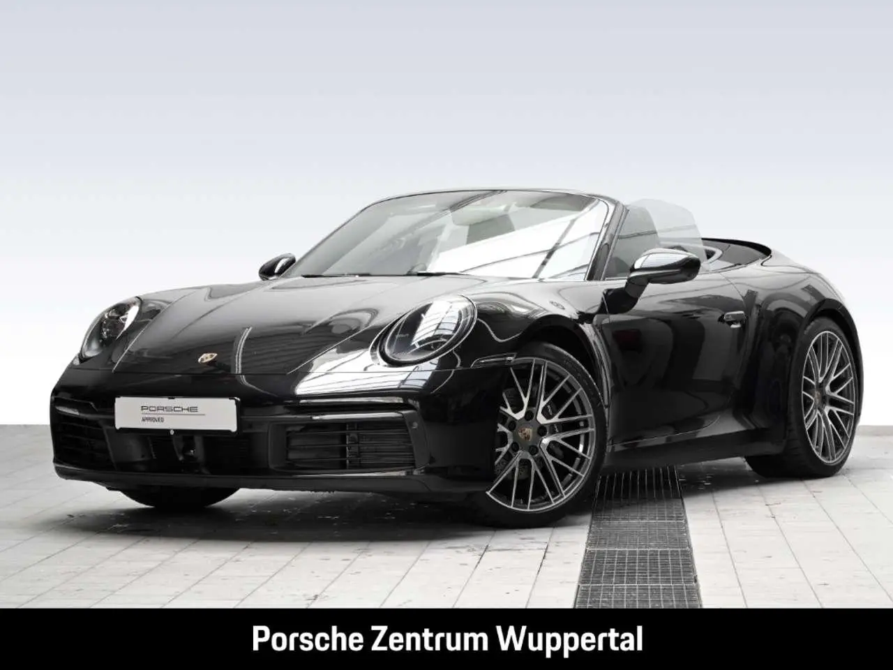 Photo 1 : Porsche 992 2024 Essence