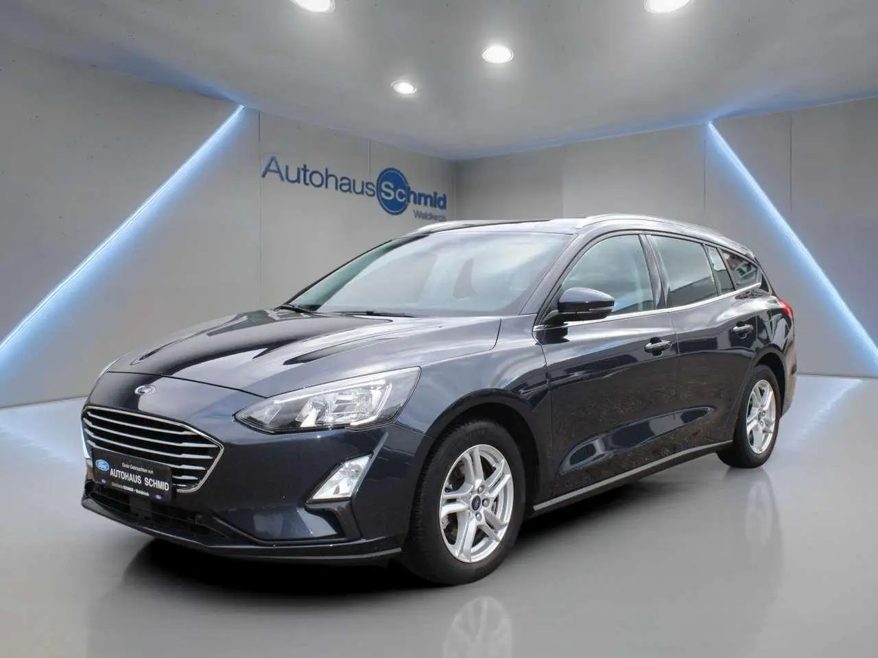 Photo 1 : Ford Focus 2020 Petrol