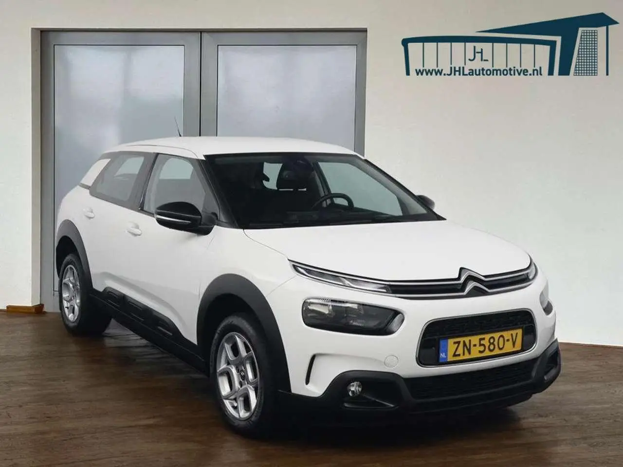 Photo 1 : Citroen C4 2019 Essence