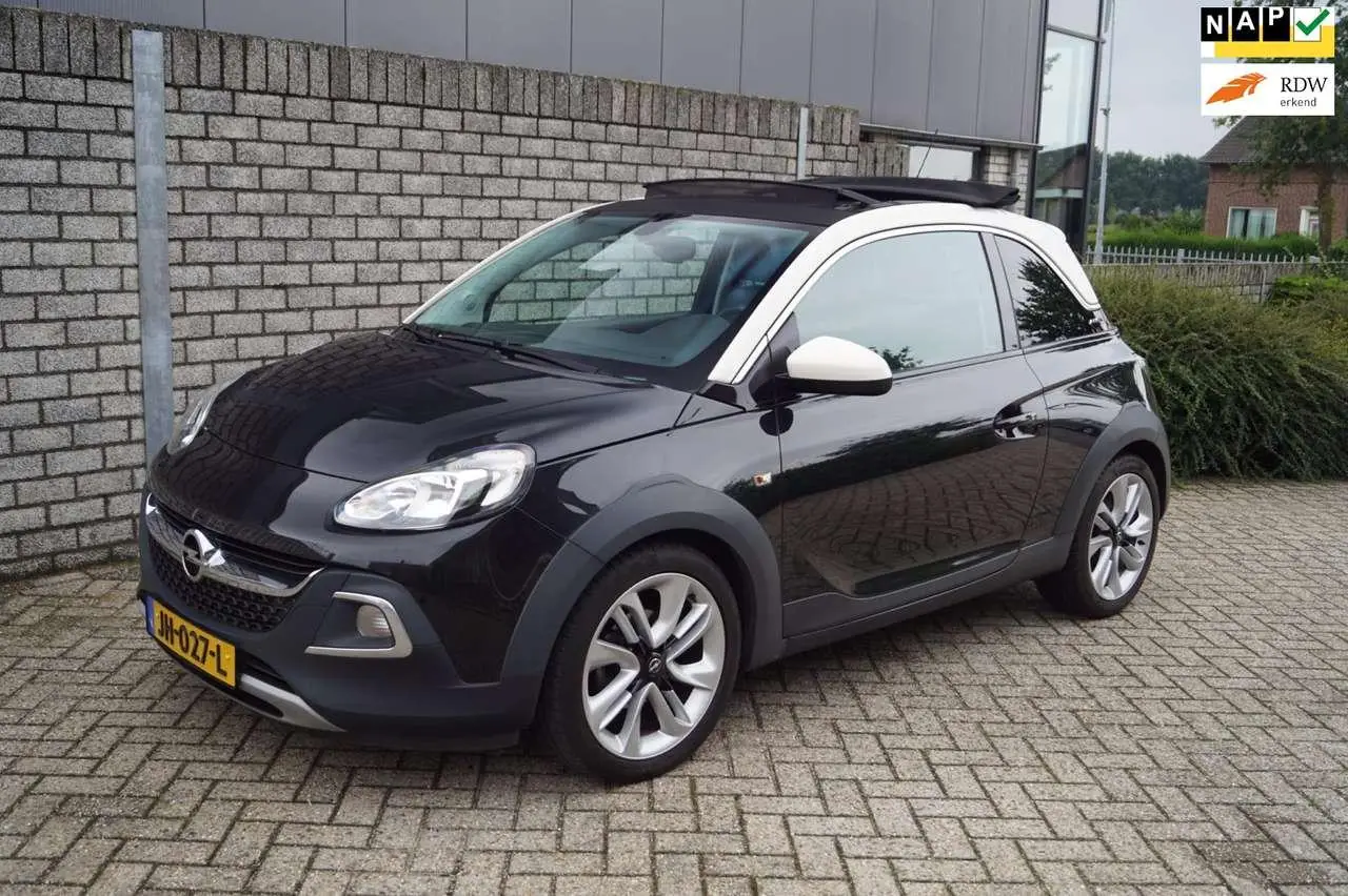 Photo 1 : Opel Adam 2016 Petrol