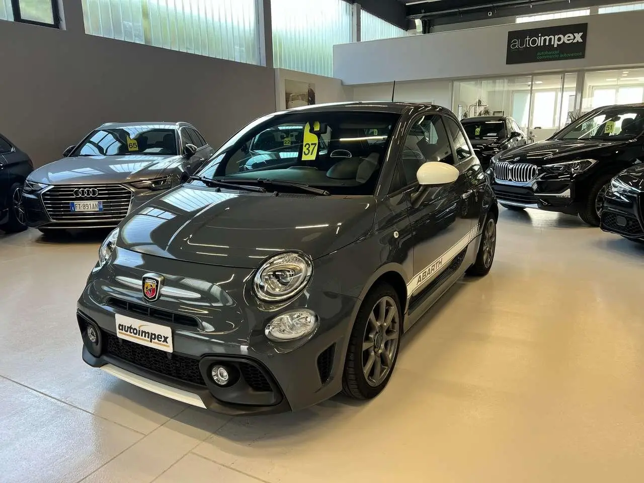 Photo 1 : Abarth 595 2021 Petrol