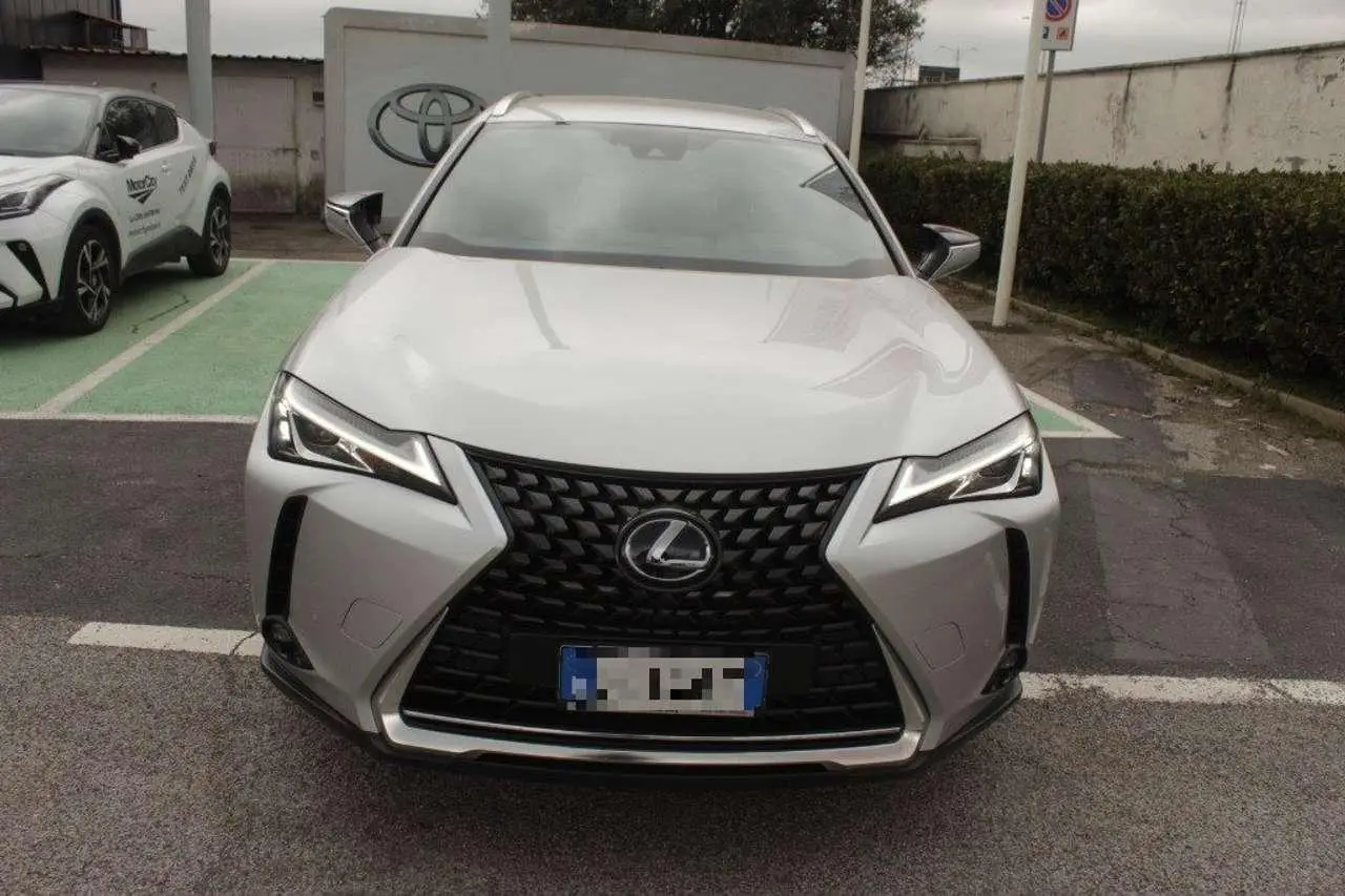 Photo 1 : Lexus Ux 2021 Hybrid