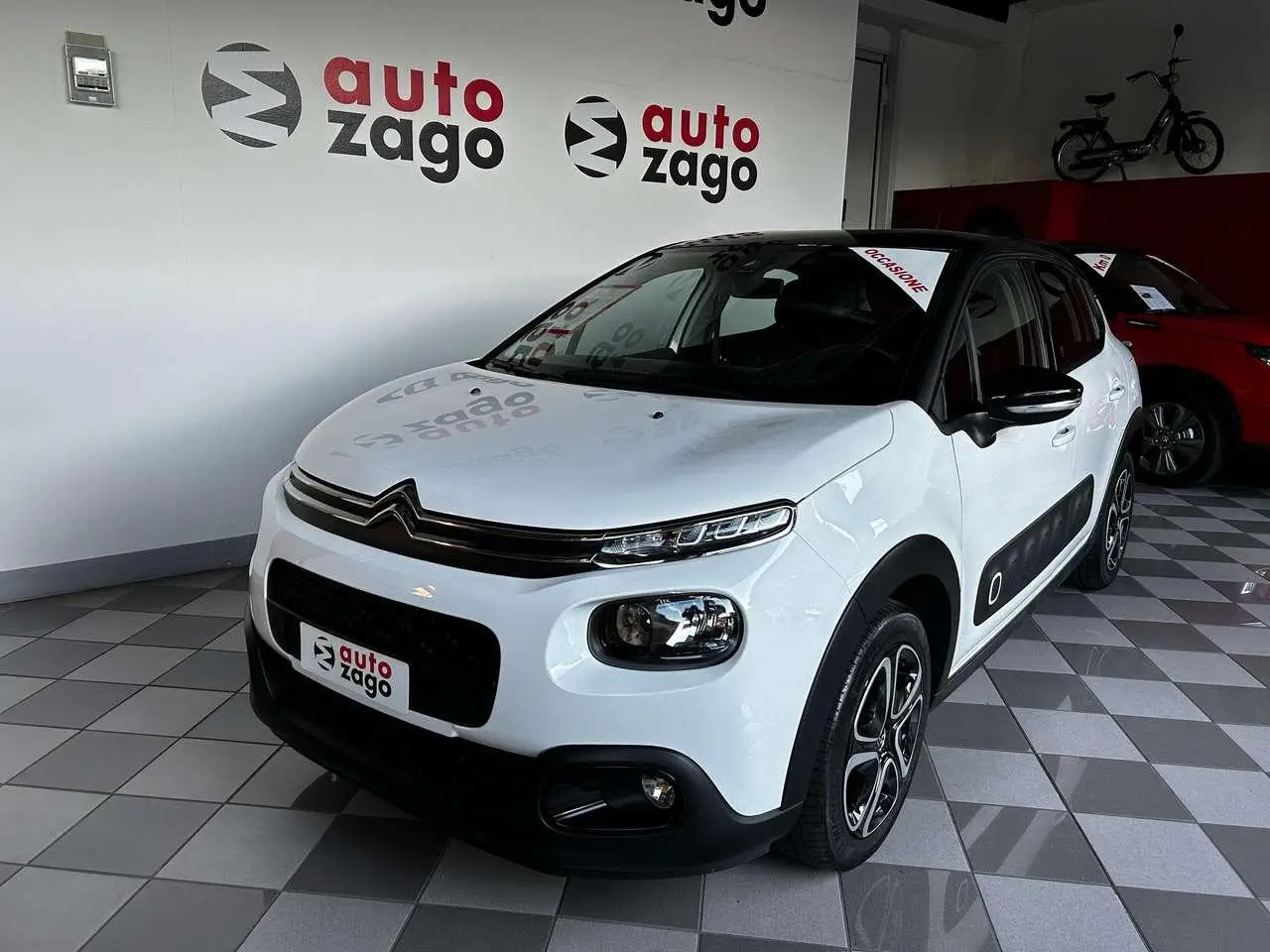 Photo 1 : Citroen C3 2020 Petrol