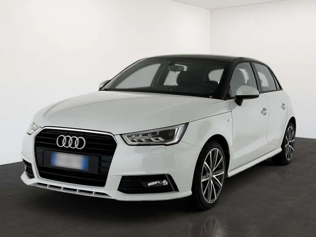 Photo 1 : Audi A1 2017 Diesel